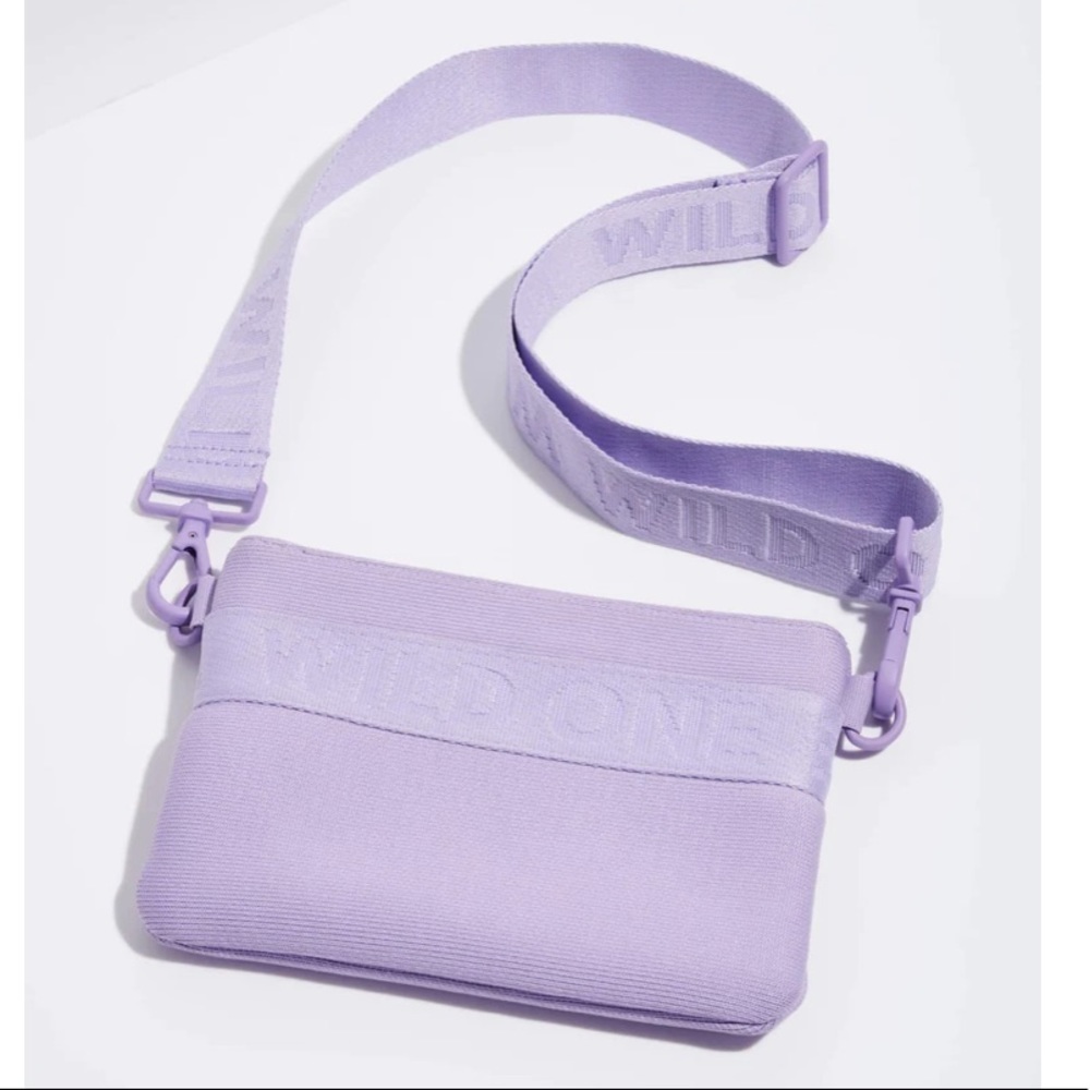 Wild One Lilac Dog Walk Treat Pouch & Bag Holder